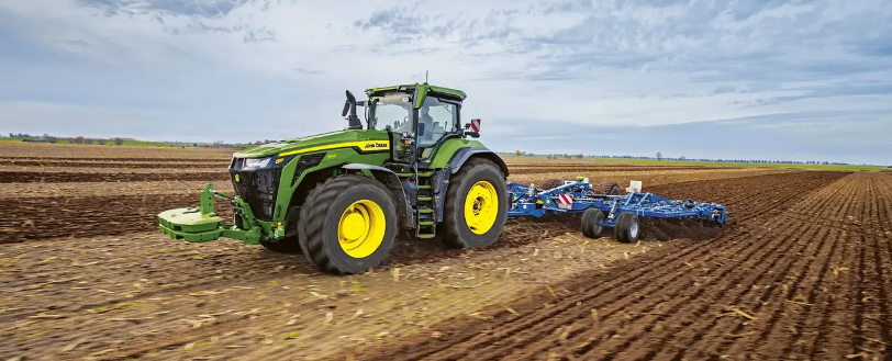 John Deere 8R and 8RX Tractor Series